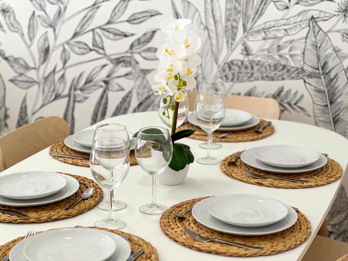 Apartament Holidays2malaga Lebrija 3 Bedroom & Terrace & Parking & Smart Tv Màlaga