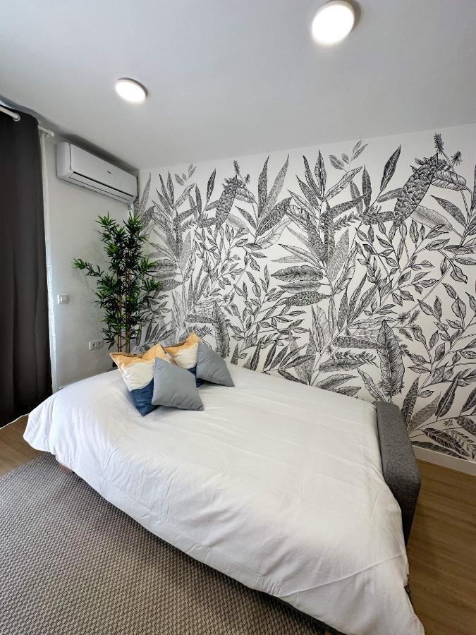 Holidays2malaga Lebrija 3 Bedroom & Terrace & Parking & Smart Tv Màlaga