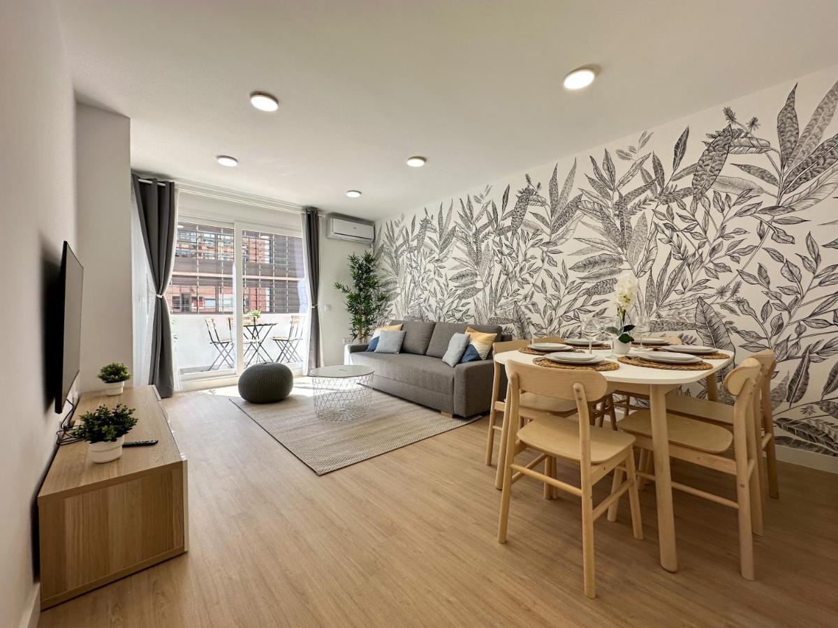 Apartament Holidays2malaga Lebrija 3 Bedroom & Terrace & Parking & Smart Tv Màlaga